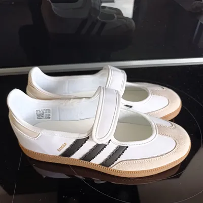 Baskets ballerines mary Jane blanches bandes noires T38